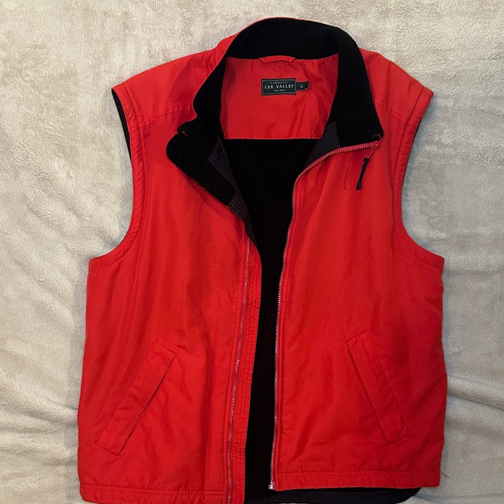 Lee Valley Men's Vibrant Red Vest